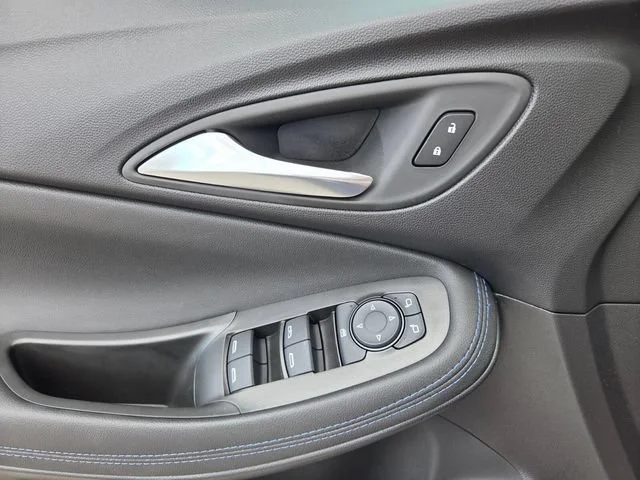 2026 Buick Encore GX Sport Touring - Photo 19