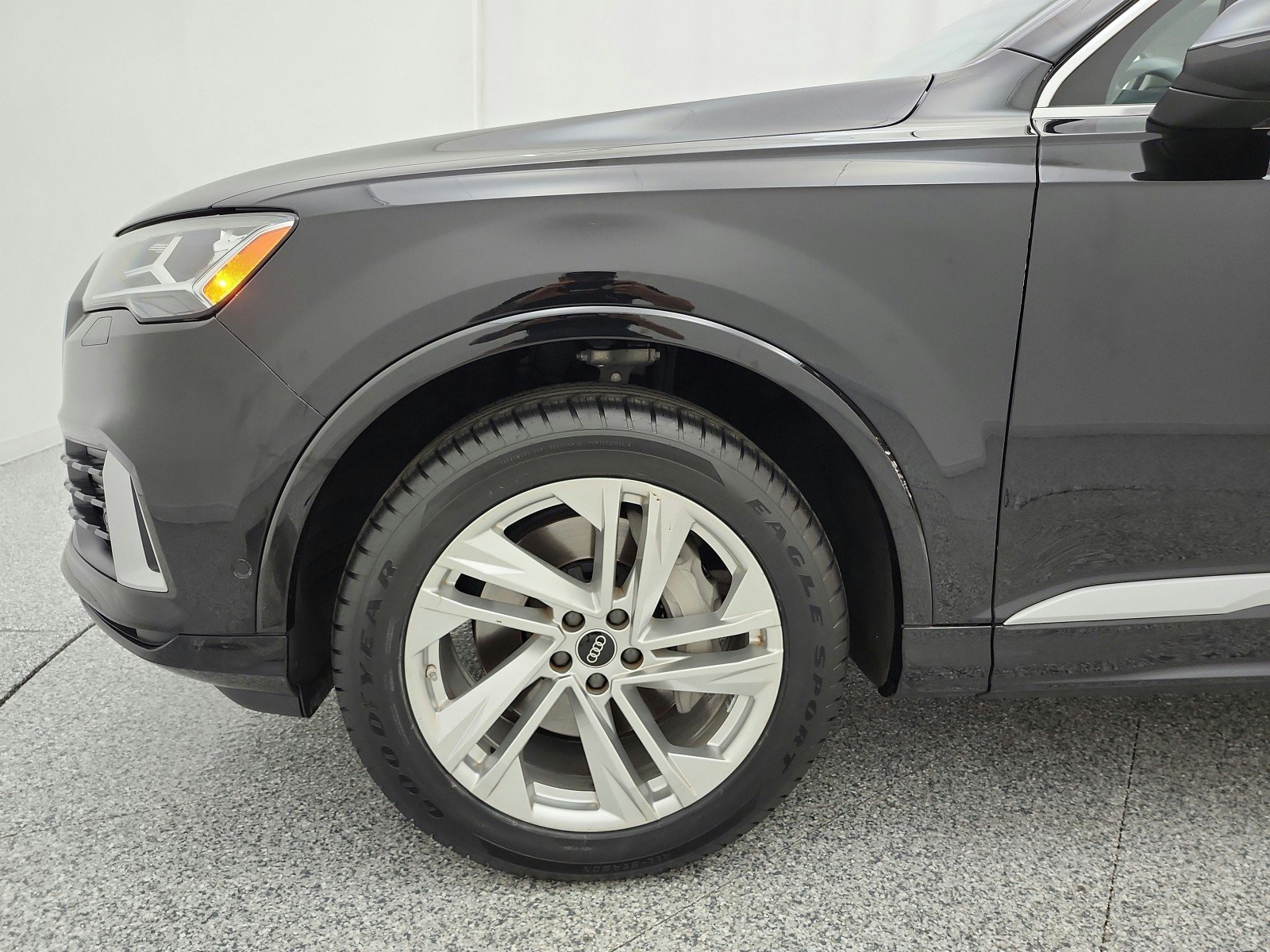 Used 2023 Mythos Black Metallic Audi Premium image 17