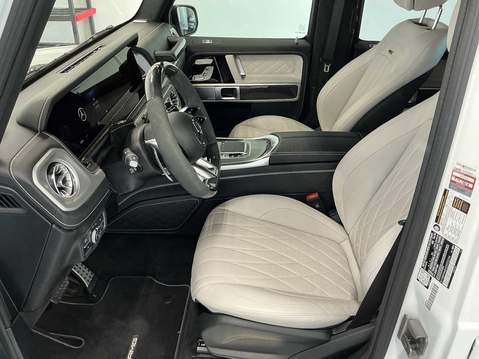 Certified Used 2025 MANUFAKTUR Moonlight White Metallic Mercedes-Benz AMG® G 63 image 10