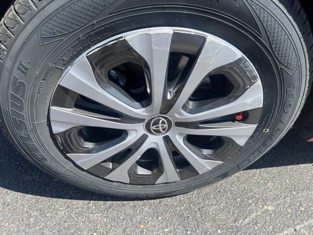 Used 2022 Red Toyota XLE AWD-e image 9