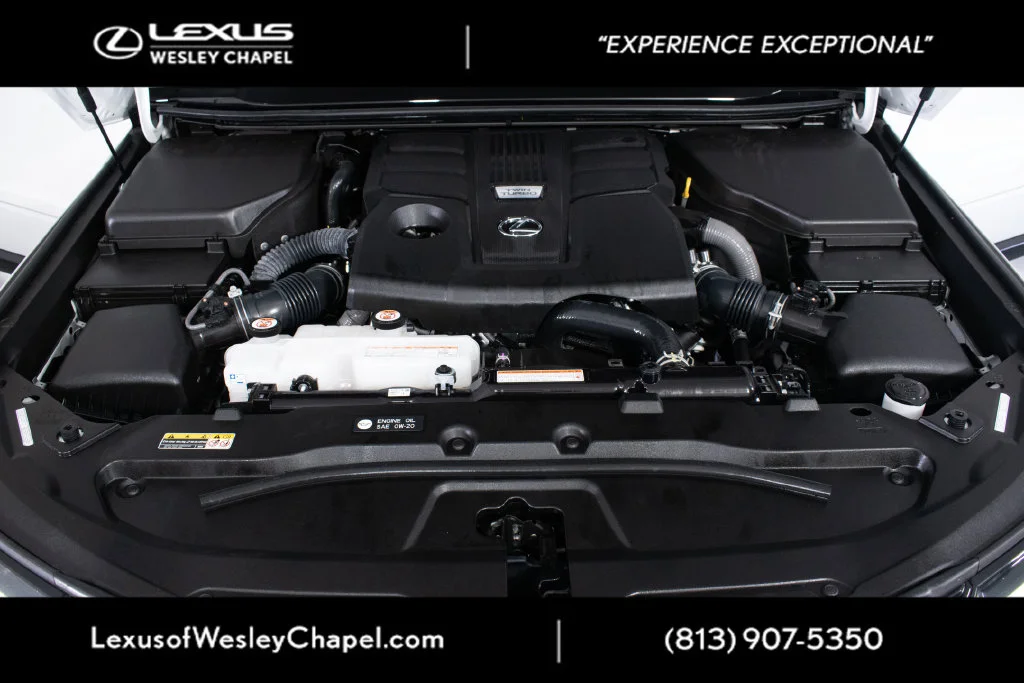 Used 2026 White Lexus 550 Premium+ image 10