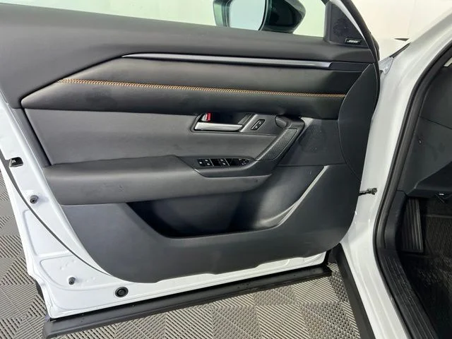 New 2026 Wind Chill Pearl Mazda Premium AWD image 15
