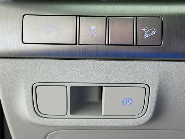 Certified Pre-Owned 2024 Hyundai Kona SEL
