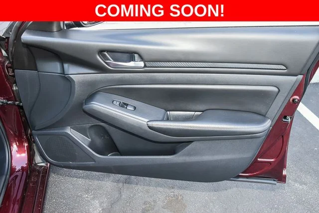 Used 2024 Red Nissan 2.5 SV image 22