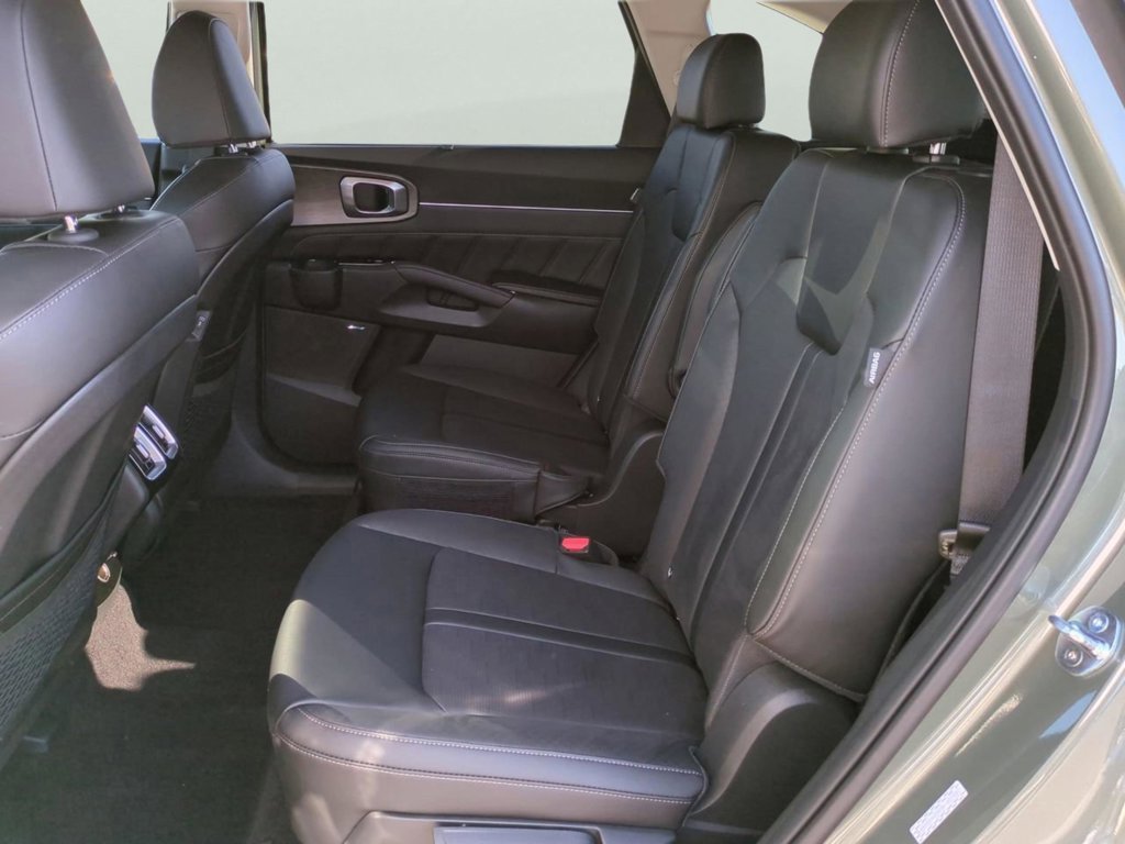 2026 Kia Sorento X-Line SX - Photo 17