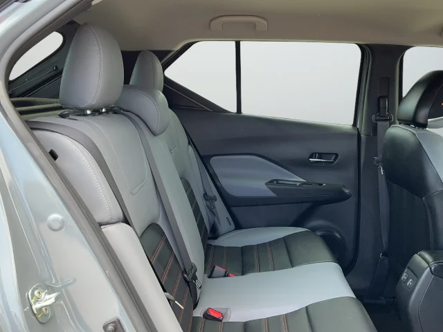 Used 2024 Gray Nissan SR image 21