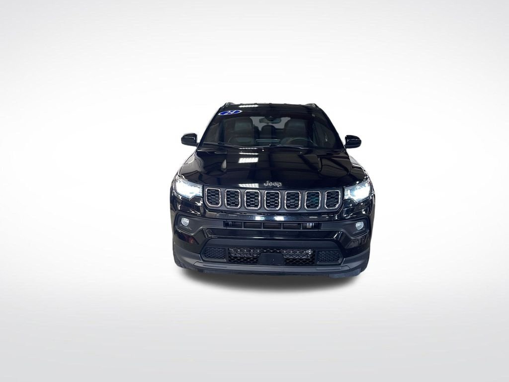 Used 2024 Black Jeep Latitude image 9