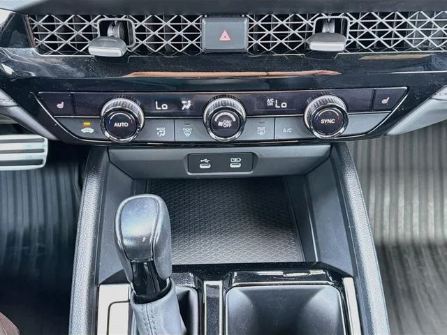 Used 2024  Honda Sport-L image 16