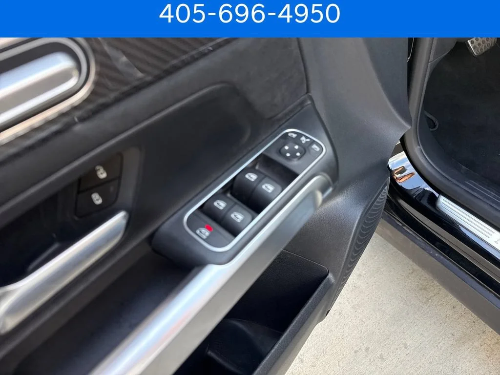 Pre-Owned 2024 Mercedes-Benz GLB 250