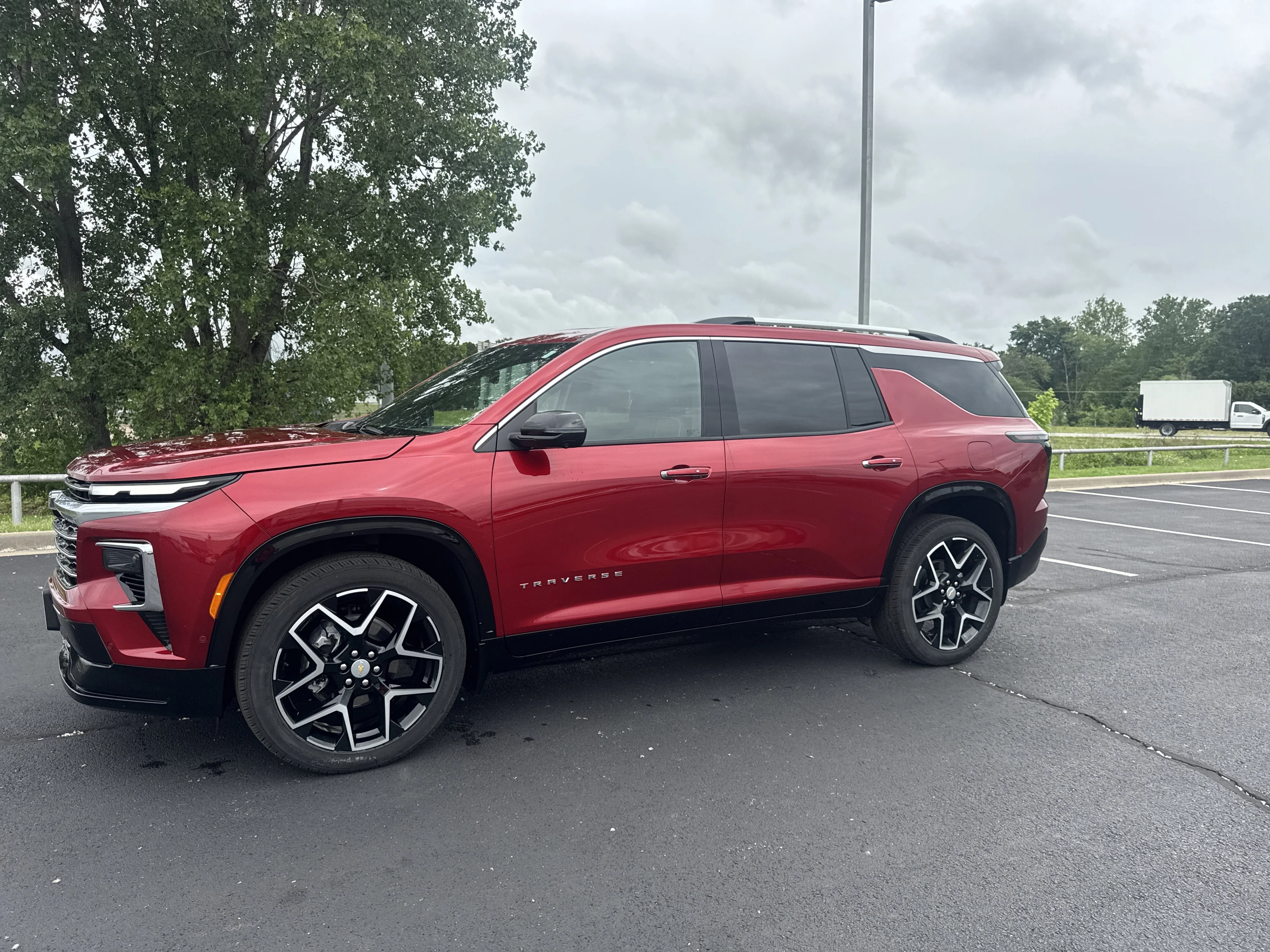 2026 Chevrolet Traverse FWD High Country's photo