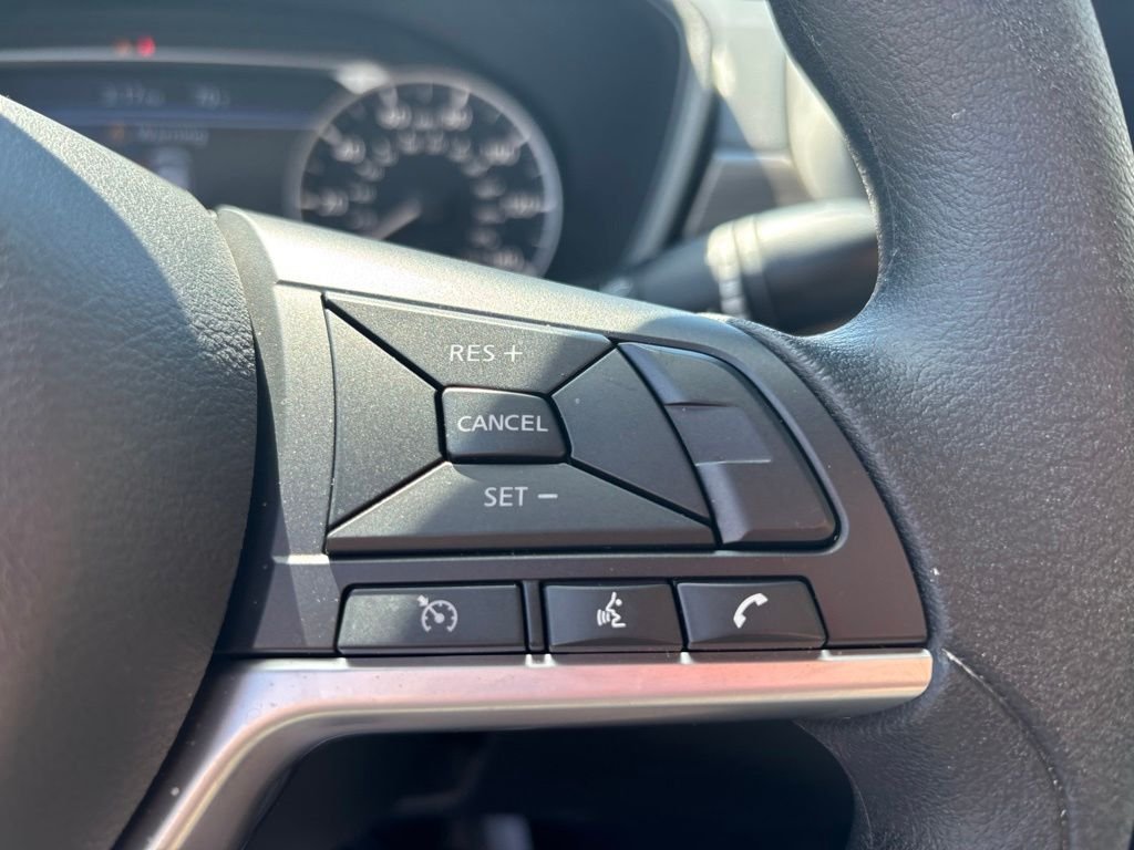 Used 2025 Black Nissan 2.5 SV image 22