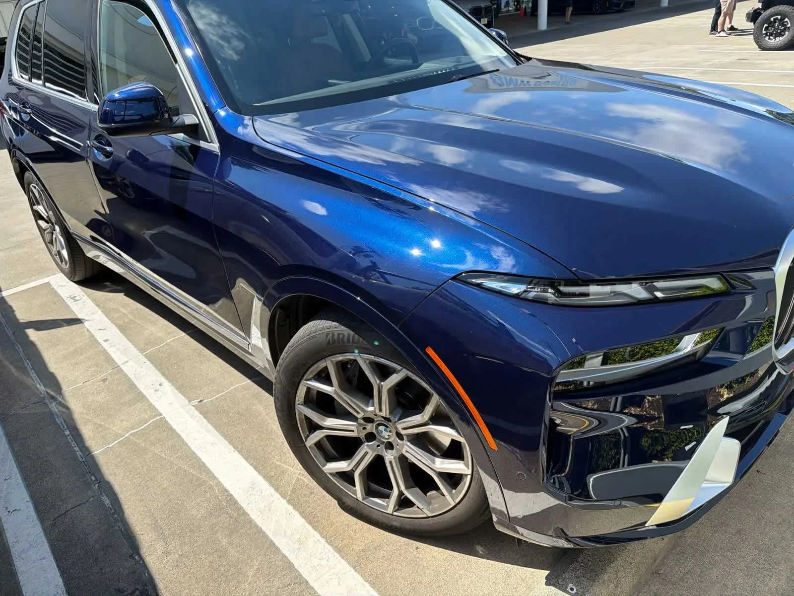 Used 2024 Tanzanite Blue II Metallic BMW xDrive40i image 2