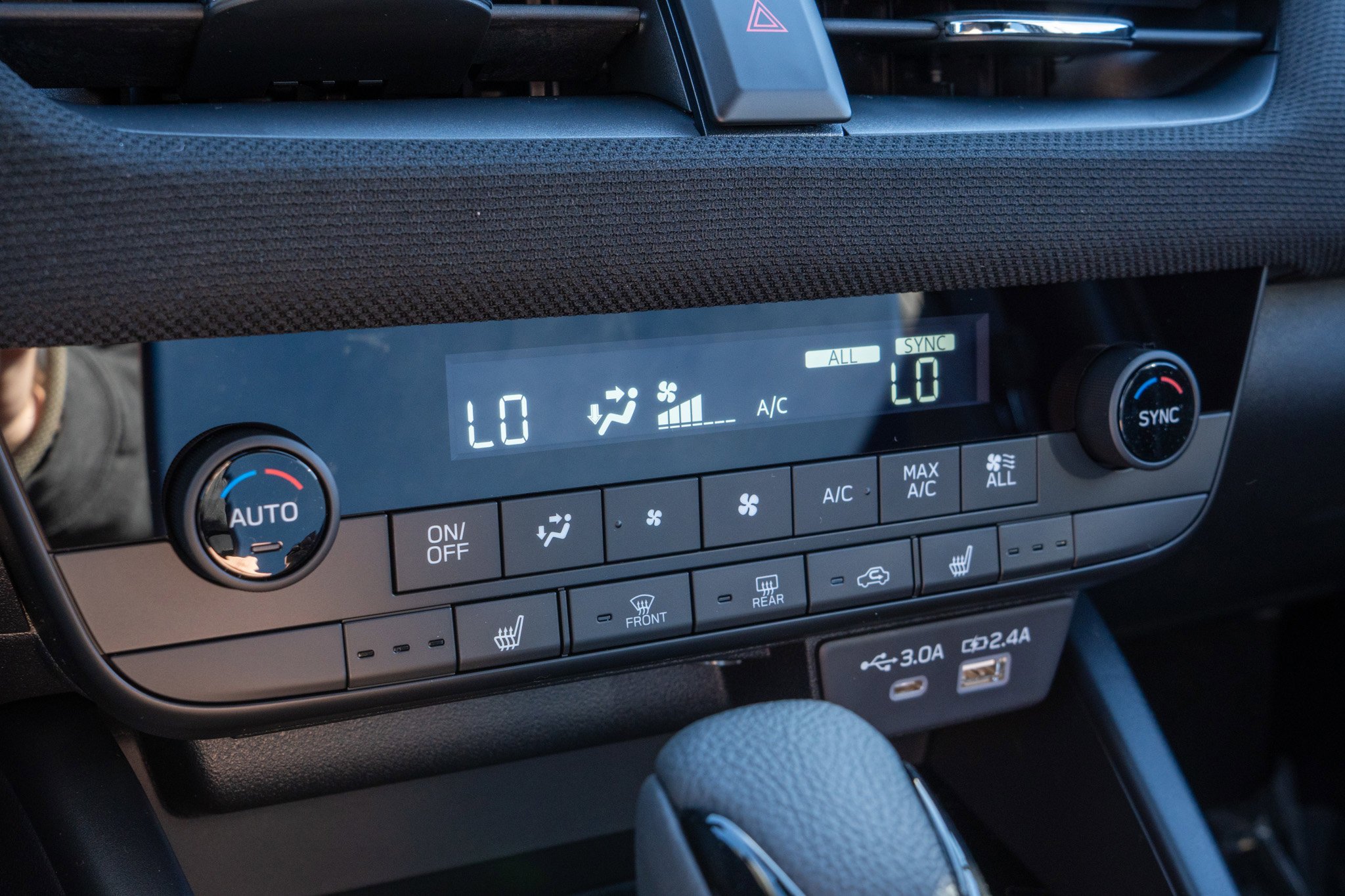 2026 Subaru Outback Limited - Photo 14
