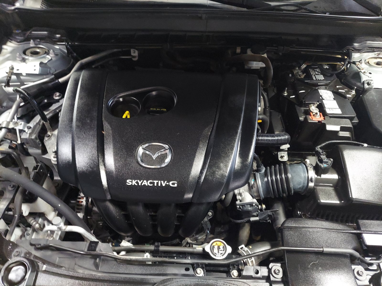 Used 2021 Sonic Silver Metallic Mazda Select image 28
