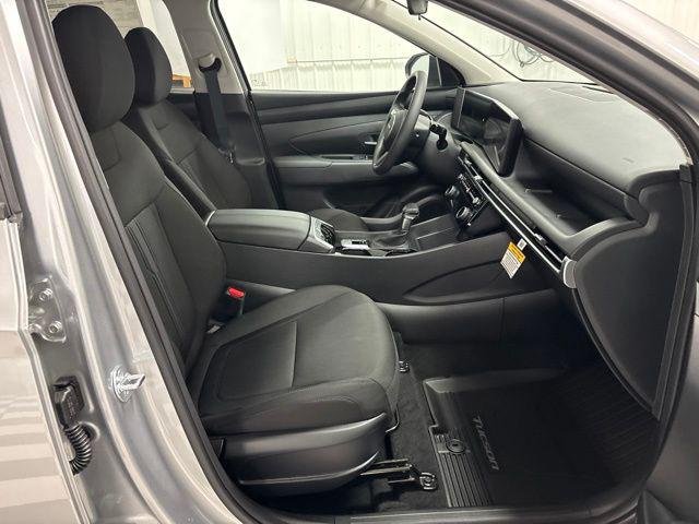 New 2026 Silver Hyundai SEL AWD image 30