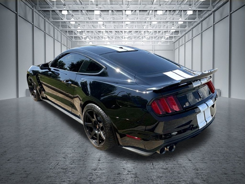 Used 2016 Black Ford Shelby GT350 image 3