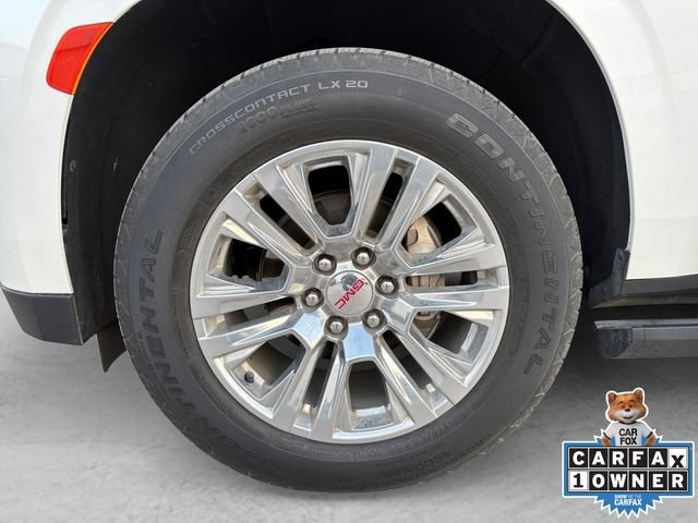 Used 2024 White Frost Tricoat GMC Denali image 23