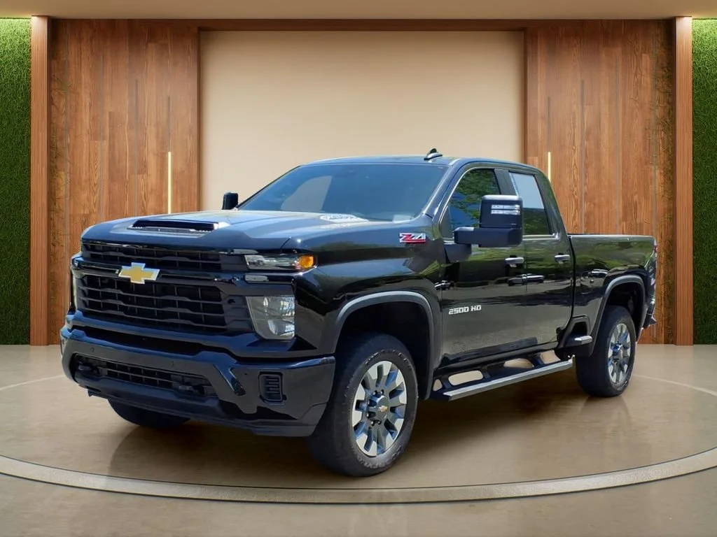 Certified Used 2025 Black Chevrolet Custom image 26