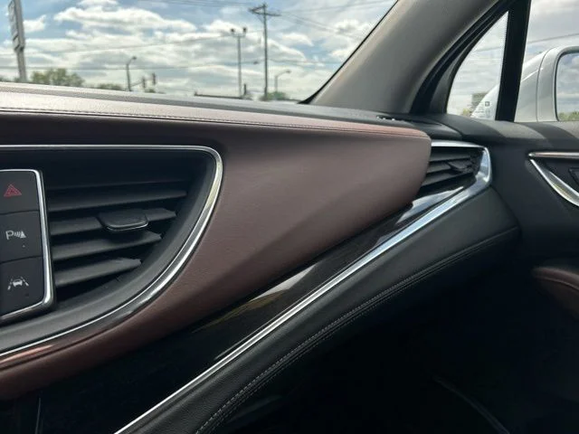 Used 2020 White Buick Avenir image 43