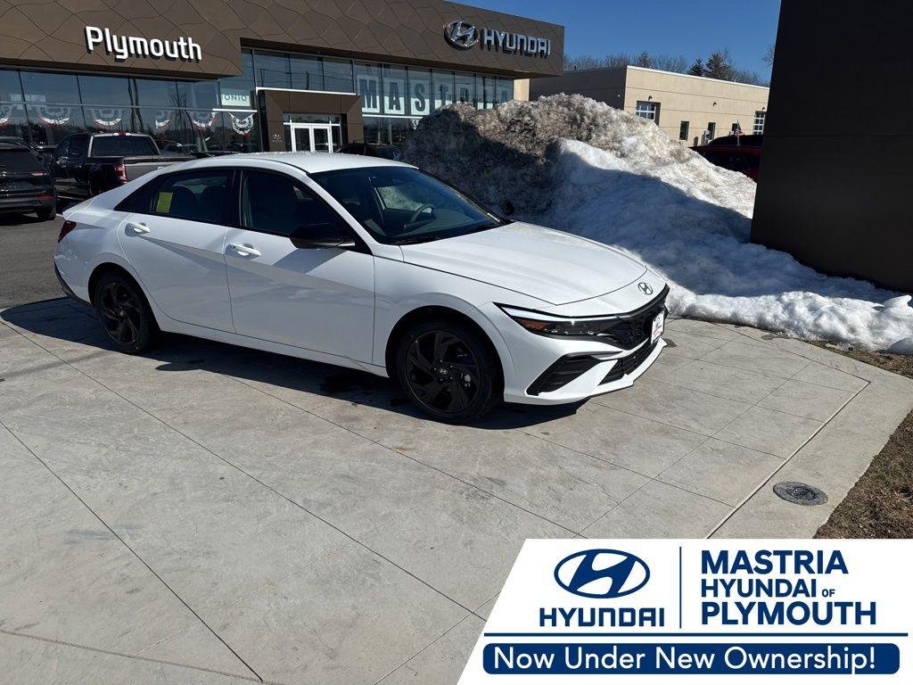 2026 Hyundai Elantra 2.0 SEL Sport IVT's photo