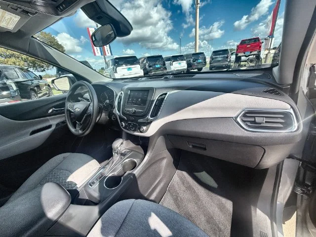 2023 Chevrolet Equinox LT - Photo 28
