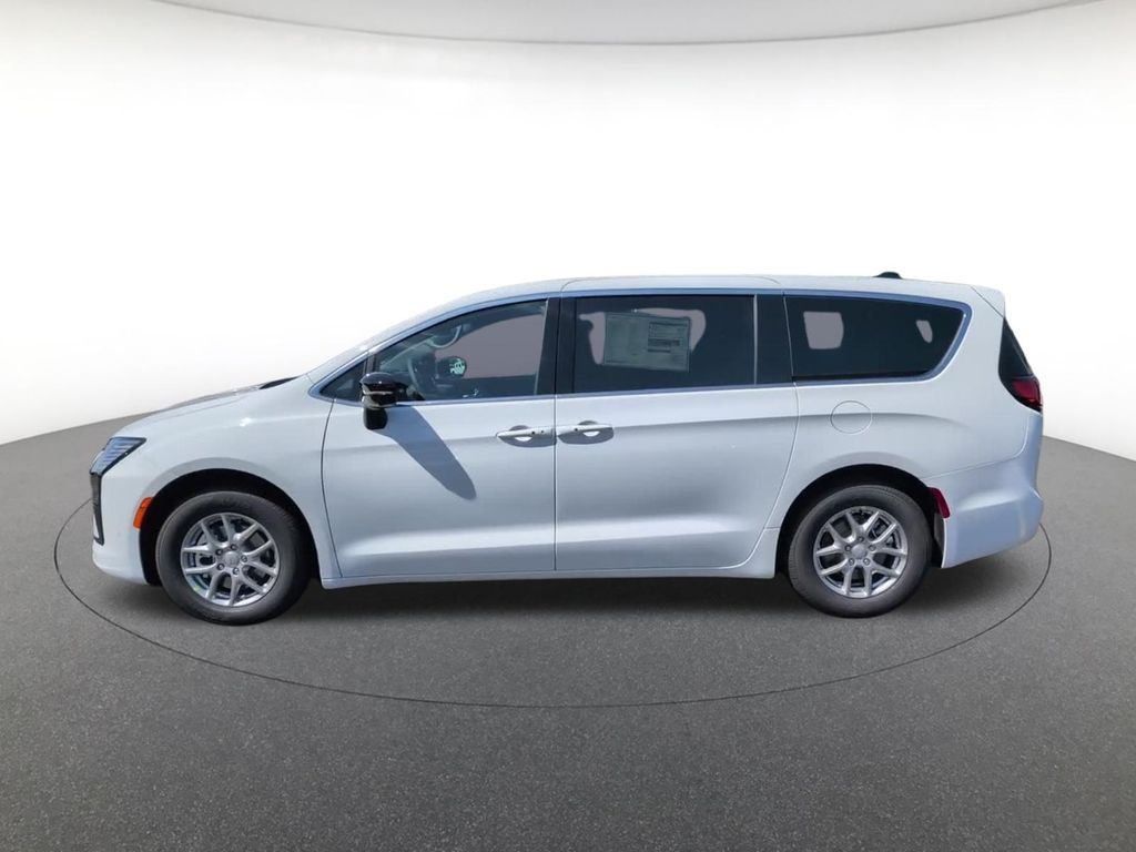New 2027 Bright White Clear-Coat Exterior Paint Chrysler Select image 11