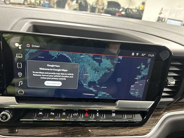 New 2026 Sterling Metallic GMC Elevation image 18