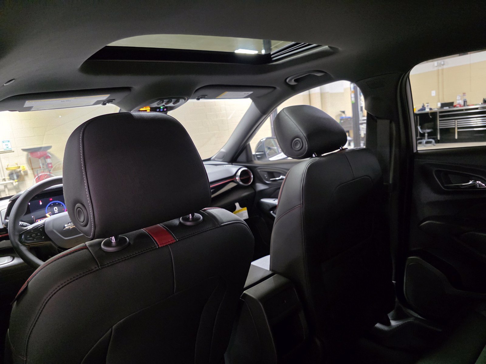 2026 Chevrolet Trax RS - Photo 15