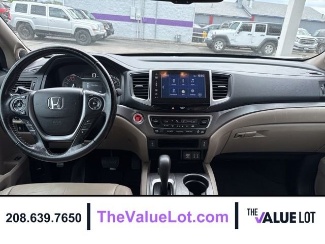 Used 2016  Honda EX-L image 14