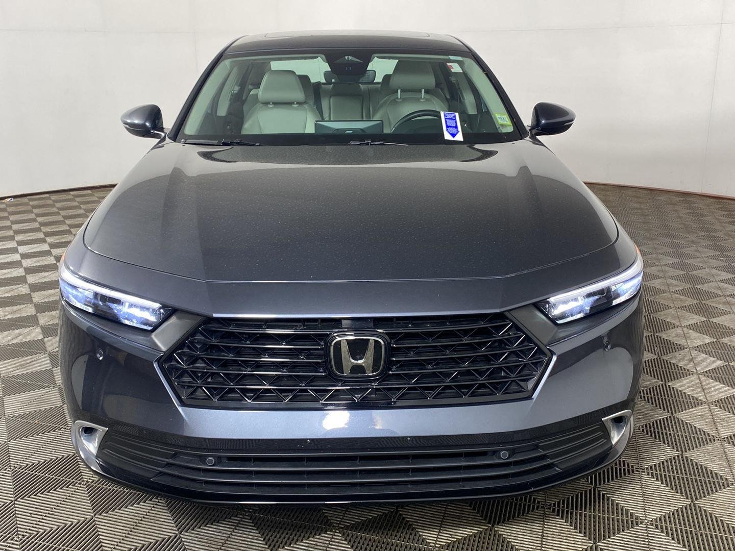 Used 2026 Meteorite Gray Metallic Honda Touring image 3