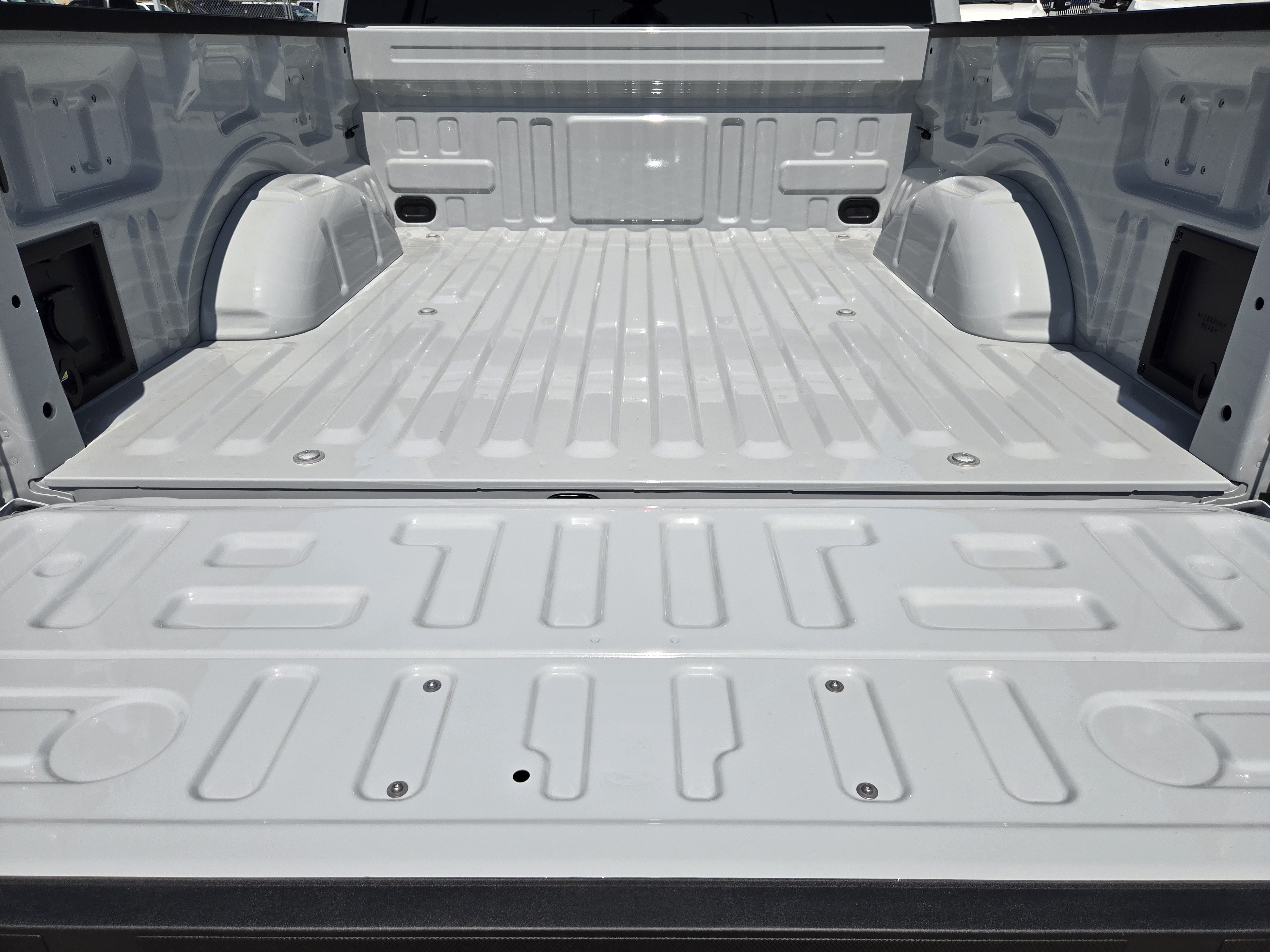 New 2026 Avalanche Ford XLT image 21