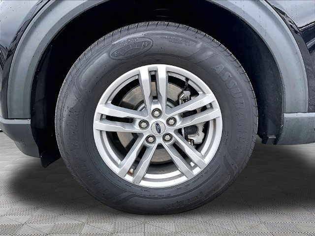 Used 2022 Black Metallic Ford XLT image 7
