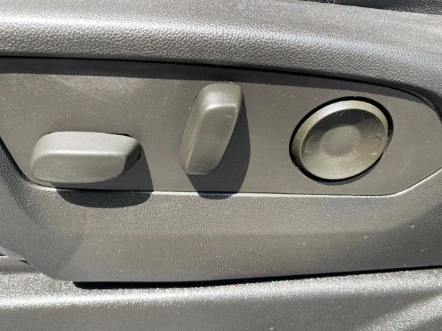 Used 2022 Gray Chevrolet LT image 15