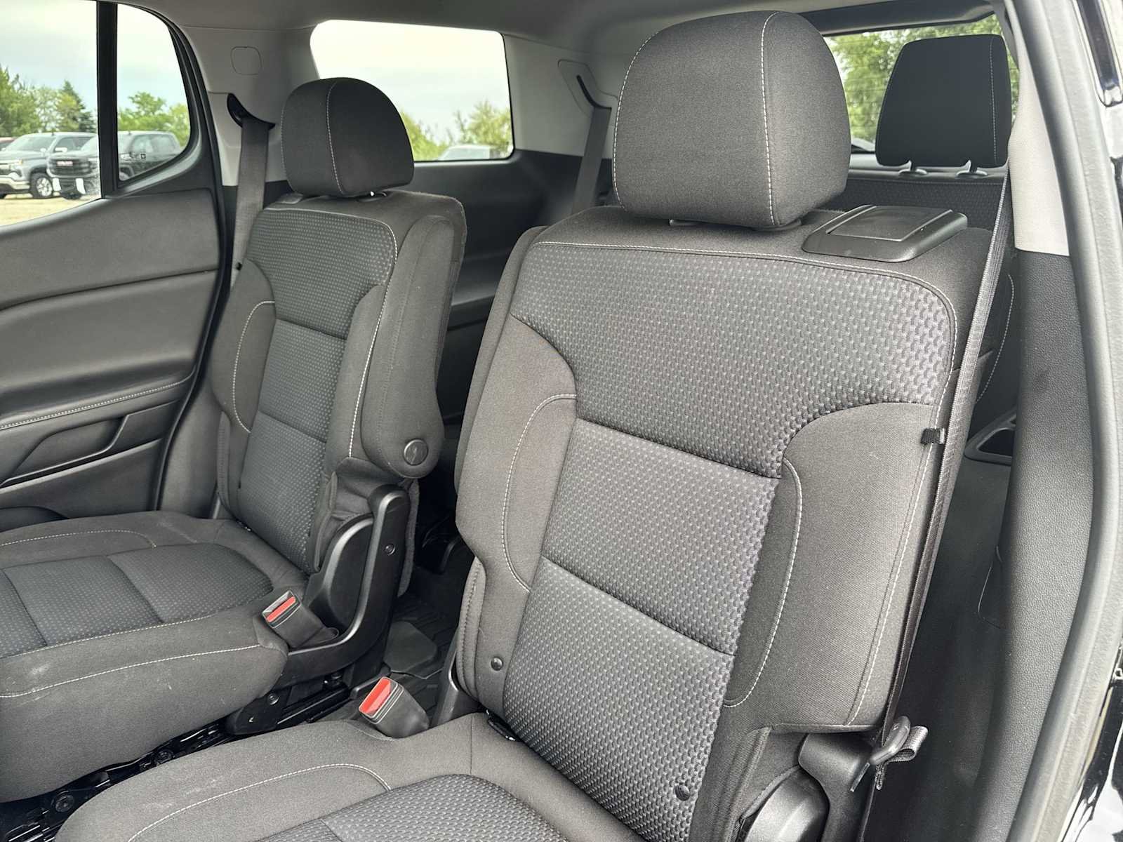 2023 GMC Acadia SLE - Photo 28