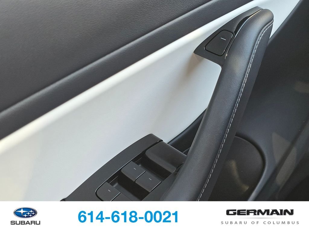 Used 2020  Tesla Long Range image 26