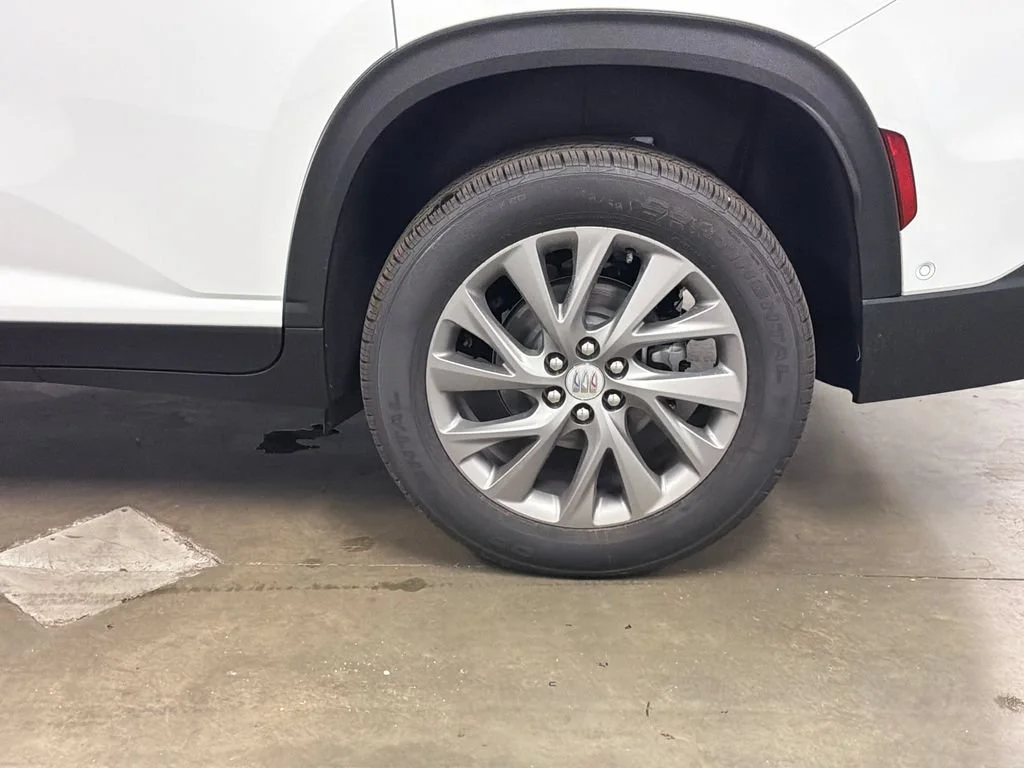 2026 Buick Enclave Preferred - Photo 13