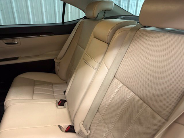 2018 Lexus ES 350 - Photo 18