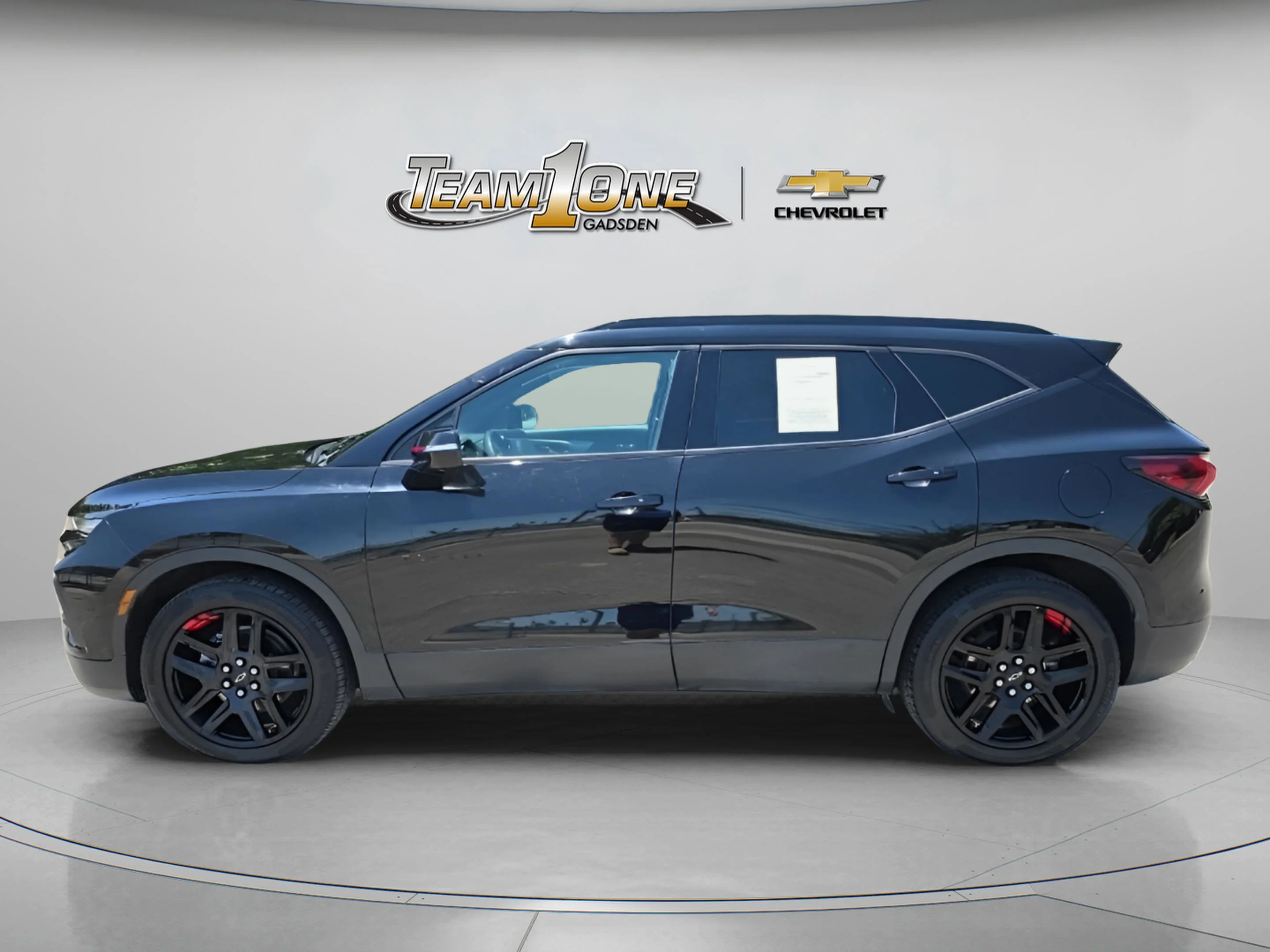 Used 2021 BLACK Chevrolet LT image 4
