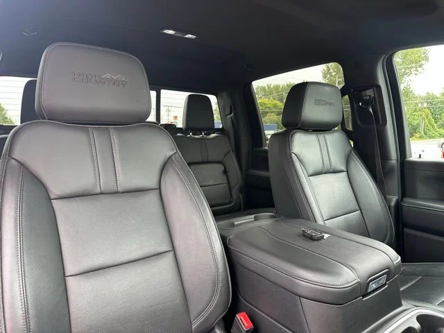 2023 Chevrolet Silverado 2500HD High Country - Photo 8