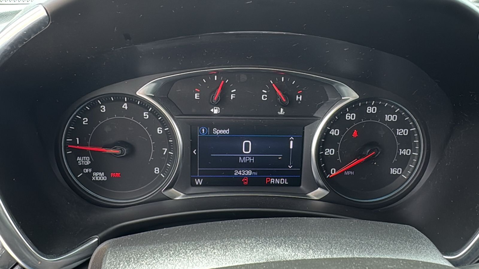 Used 2022 White Chevrolet LT image 25