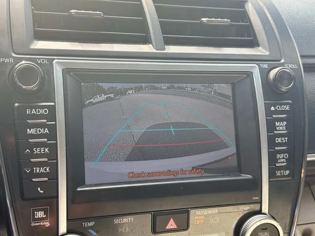 Used 2012 White Toyota XLE image 36