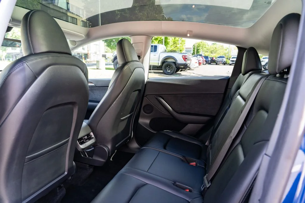 Used 2023 Blue Tesla Long Range image 19
