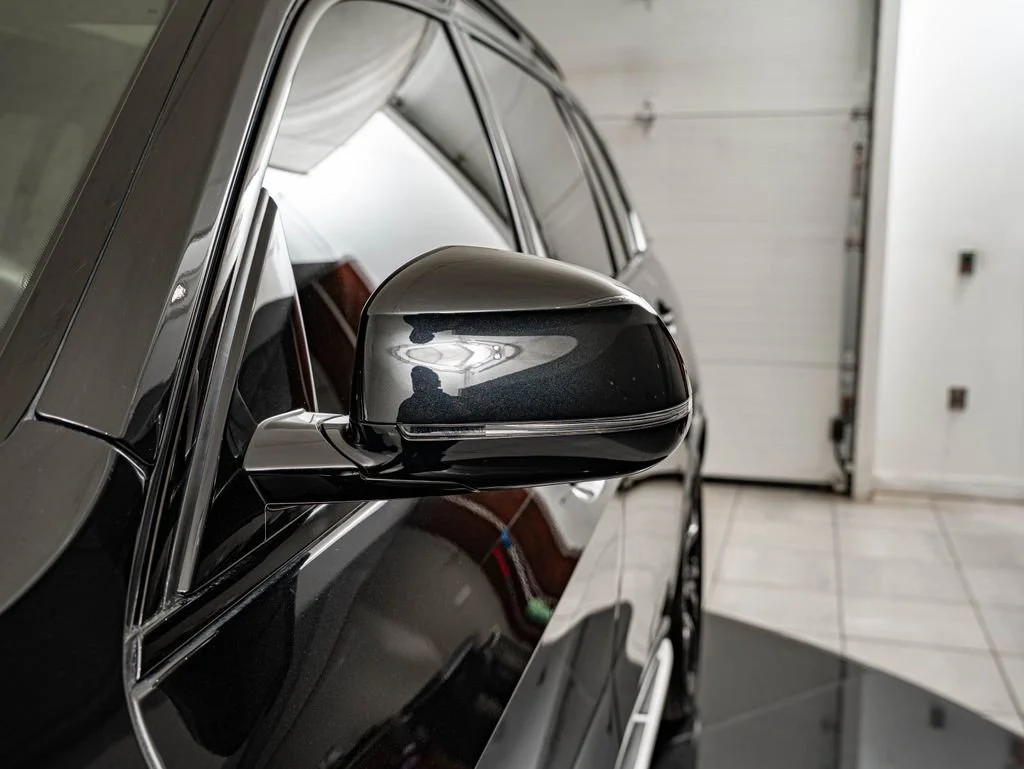 Used 2025 Black Sapphire Metallic BMW xDrive40i image 9