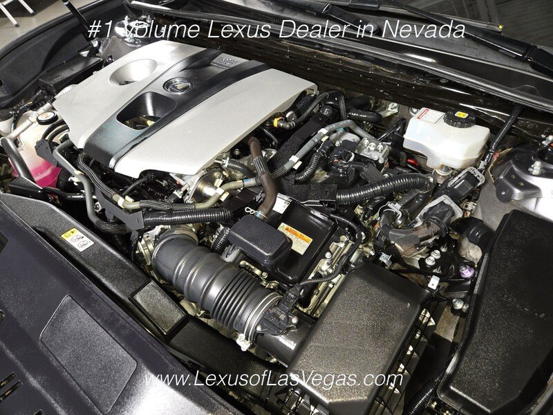 Used 2020 Gray Pearl Lexus 300h image 27
