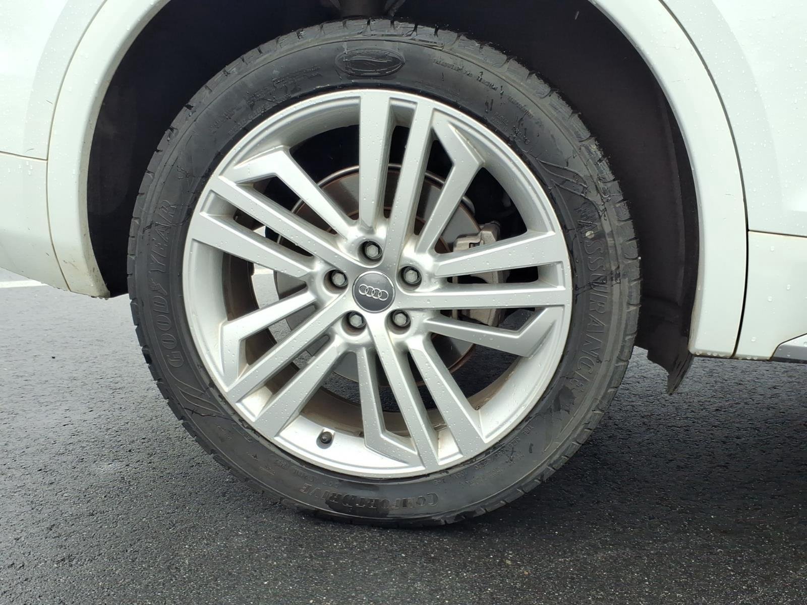 Used 2018 Ibis White Audi Premium Plus image 11