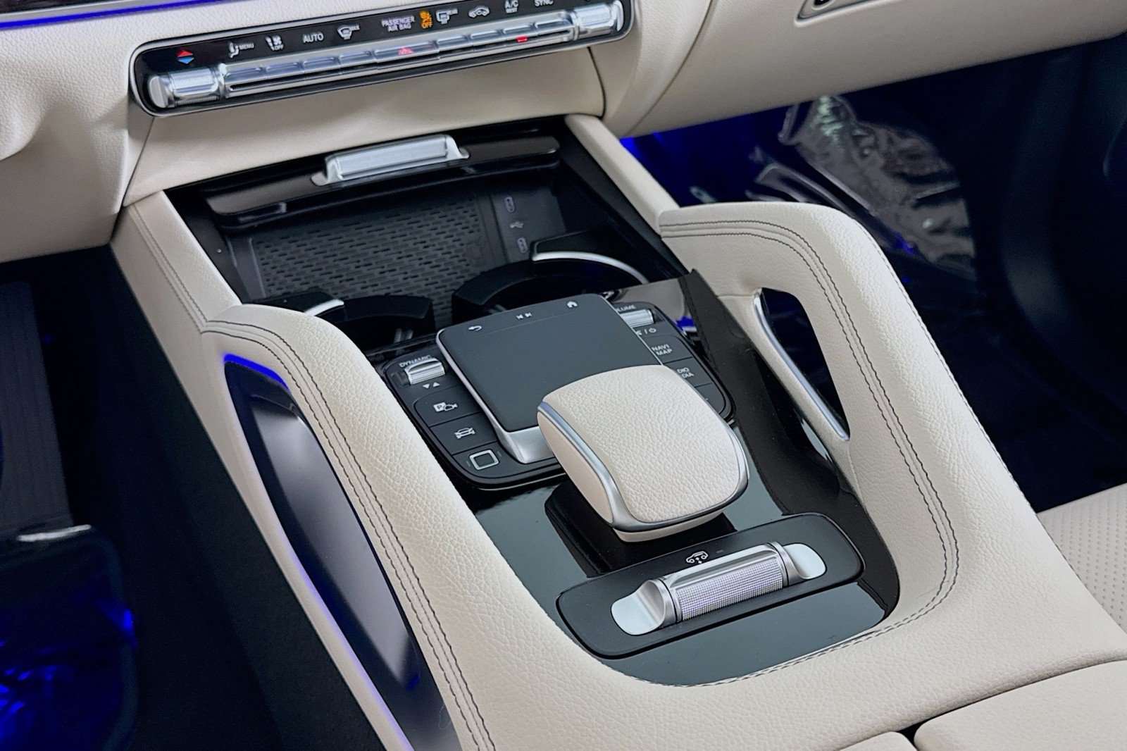 New 2026 Polar White Mercedes-Benz GLS 450 4MATIC® SUV image 5