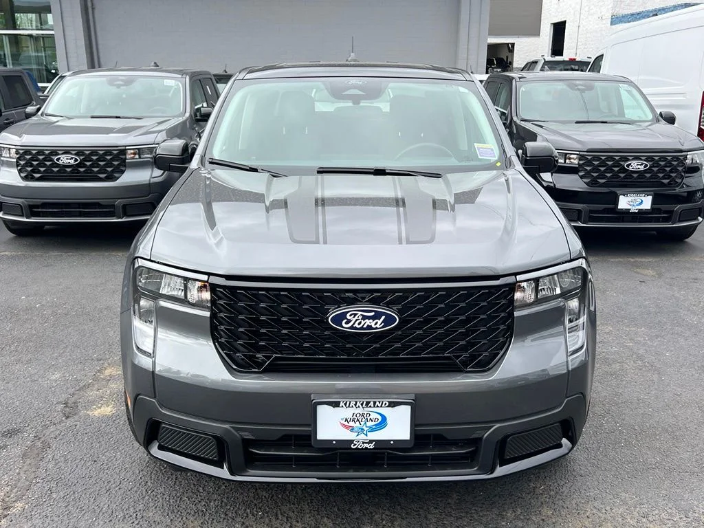 New 2026 Carbonized Gray Metallic Ford XLT image 5