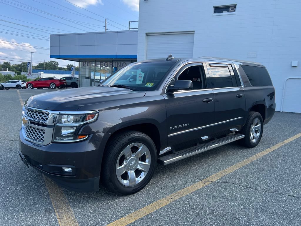 Used 2017 TUNGSTEN METALLIC Chevrolet LT image 8
