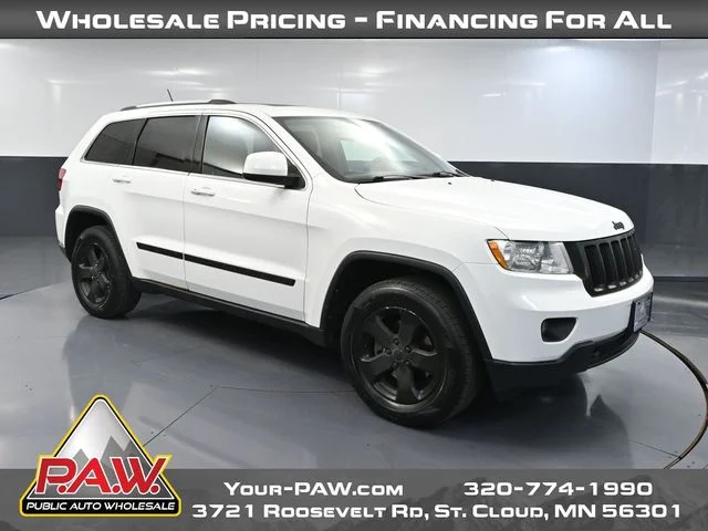 2013 Jeep Grand Cherokee Laredo X 4WD's photo