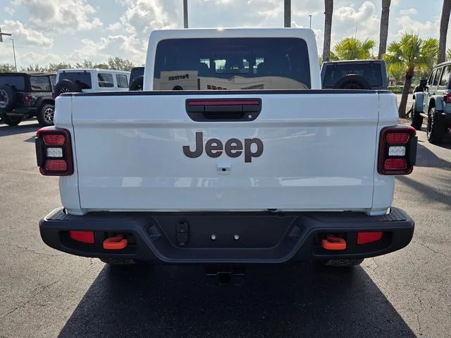 New 2026 Bright White Clearcoat Jeep Mojave image 6